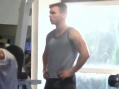 Str8 bulge in gym